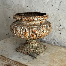 Load image into Gallery viewer, Early 19th Century French Alfred Corneau Style Urn