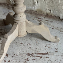 Load image into Gallery viewer, Late 19th Century Swedish Painted Table