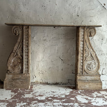 Load image into Gallery viewer, 19th Century French Corbel Console