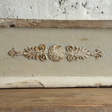 Load image into Gallery viewer, Early 19th Century French Wooden Plinth