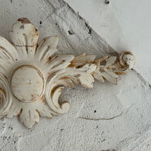 Load image into Gallery viewer, Early 19th Century French Pediment