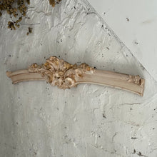 Load image into Gallery viewer, Early 19th Century French Boiserie Pediment