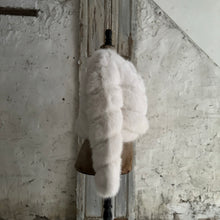 Load image into Gallery viewer, Short Blanche Faux Fur Jacket