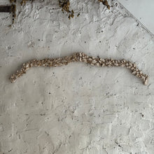 Load image into Gallery viewer, Early 19th Century French Gilt Wood Garland
