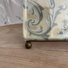 Load image into Gallery viewer, 19th Century French Picture Frame