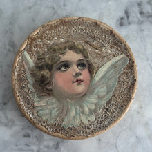 Load image into Gallery viewer, Vintage French Box