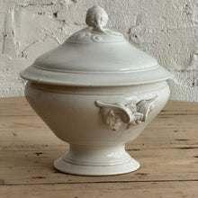 Load image into Gallery viewer, Late 19th Century French Digoin &amp; Sarreguemines White Glazed Tureen with Artichoke Finial