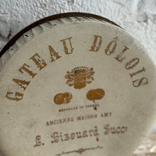 Load image into Gallery viewer, 19th Century French Patisserie Box