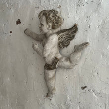 Load image into Gallery viewer, 19th Century French Papier-mâché Putti