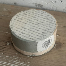 Load image into Gallery viewer, Vintage French Atelier-style Box