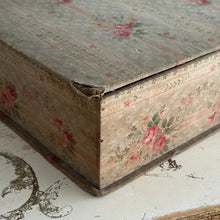 Load image into Gallery viewer, 19th Century French Fabric Box