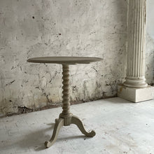 Load image into Gallery viewer, 19th Century Pedestal Table