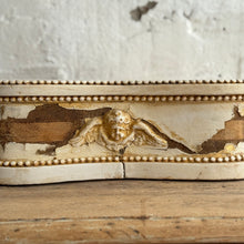 Load image into Gallery viewer, 19th Century French Putti Plinth