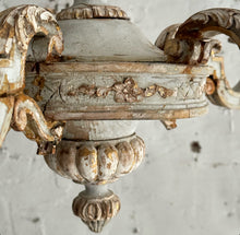 Load image into Gallery viewer, Early 19th Century French Bois Doré 5-Arm Candle Chandelier