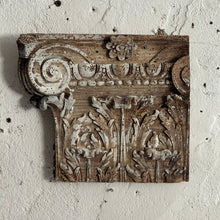Load image into Gallery viewer, Early 19th Century French Wooden Capital Fragment