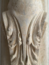Load image into Gallery viewer, Pair Of 19th Century French Plaster Putti Corbels