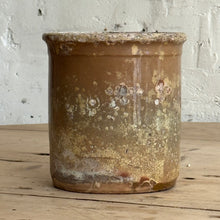 Load image into Gallery viewer, Early 19th Century Italian Pot