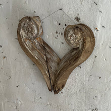 Load image into Gallery viewer, Late 18th Century French Architectural Fragment