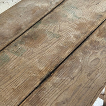 Load image into Gallery viewer, Late 18th / Early 19th Century French Pine Table