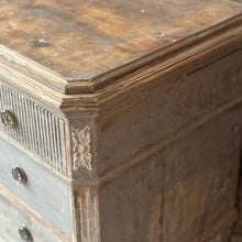 Load image into Gallery viewer, 19th Century Gustavian Commode