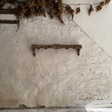 Load image into Gallery viewer, Late 18th Century Italian Wooden Shelf/Pelmet