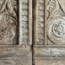 Load image into Gallery viewer, 19th Century French Corbel Console