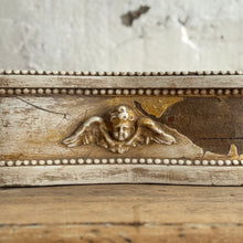 Load image into Gallery viewer, 19th Century French Putti Plinth