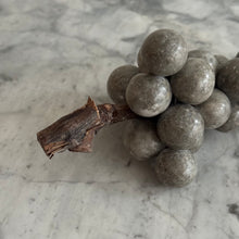 Load image into Gallery viewer, Early 20th Century Italian Alabaster Stone Grapes