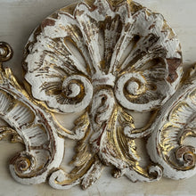 Load image into Gallery viewer, Early 19th Century French Wooden Frieze