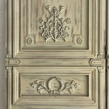 Load image into Gallery viewer, French Style Decorative Bi folding Screen