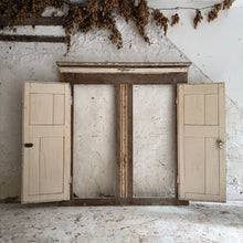 Load image into Gallery viewer, Early 19th Century French Wooden Porte