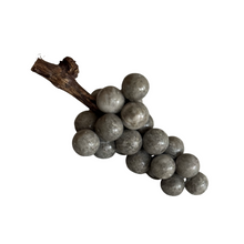 Load image into Gallery viewer, Early 20th Century Italian Alabaster Stone Grapes