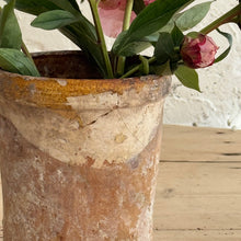 Load image into Gallery viewer, Early 19th Century Italian Pot