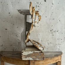 Load image into Gallery viewer, Late 18th Century Italian Wooden Altar Stand