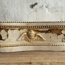 Load image into Gallery viewer, 19th Century French Putti Plinth