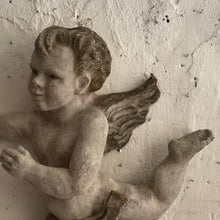 Load image into Gallery viewer, 19th Century French Papier-mâché Putti