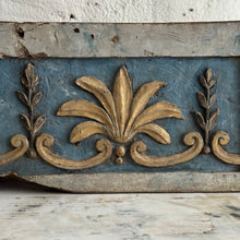 Load image into Gallery viewer, Late 18th Century French Painted &amp; Gilt Display Plinth