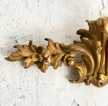 Load image into Gallery viewer, 19th Century French Gilt Fronton