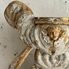 Load image into Gallery viewer, Late 18th Century Italian Wooden Altar Stand