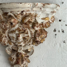 Load image into Gallery viewer, Late 19th Century French Plaster Corbel