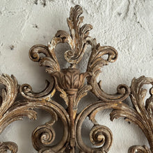 Load image into Gallery viewer, Early 19th Century Italian Wooden Applique
