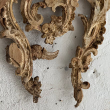 Load image into Gallery viewer, Late 18th Century Italian Wooden Fragment
