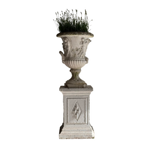 Early 20th Century Medici Urn On Plinth