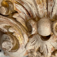Load image into Gallery viewer, Early 19th Century French Boiserie Pediment