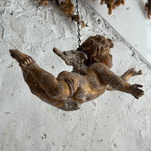 Load image into Gallery viewer, Early 19th Century Italian Carved Flying Cherub