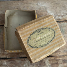 Load image into Gallery viewer, Late 19th Century French Shoe Box