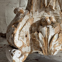 Load image into Gallery viewer, Late 18th Century French Carved Wooden Torchère