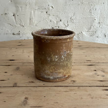 Load image into Gallery viewer, Early 19th Century Italian Pot