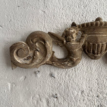 Load image into Gallery viewer, Late 19th Century French Putti Carving