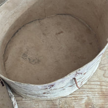 Load image into Gallery viewer, Early 19th Century French Hatbox